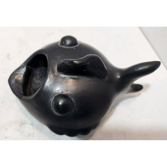 Vtg Black Clay Pottery Lama Oaxaca Mexico Open Mouth Blow Fish Signed 4" by 6" - Picture 3 of 14